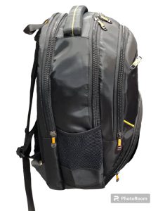 کوله پشتی دیبا خارجی دوخانه زیپ ۱۰ با فضای جادار و پورت USB برای استفاده حرفه‌ای